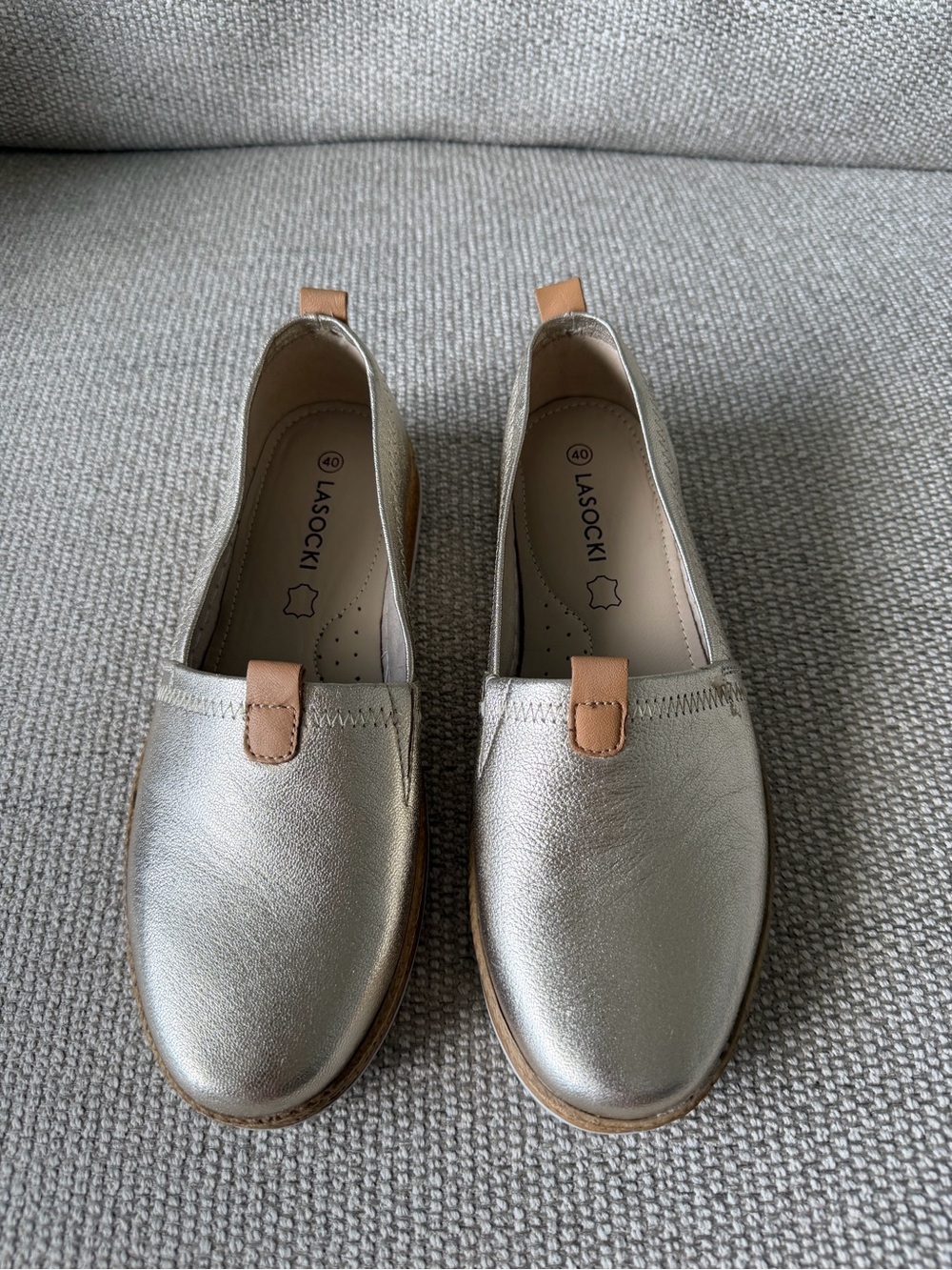 Women's Metallic Silver Slip-On Flats with Tan Trim